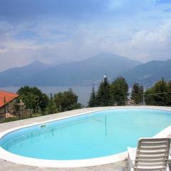 Oleandro Balcony 5 - Menaggio by LoveComo