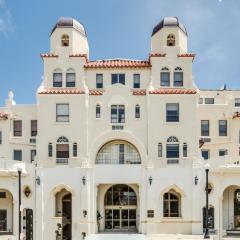 Tropicals of Palm Beach