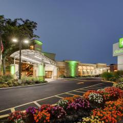 长岛韦斯特伯里假日酒店