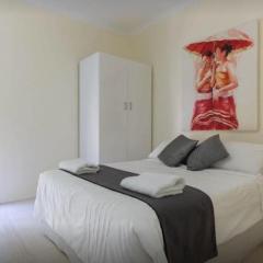 M102 West Perth Studio Apartment near Kings Park