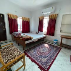 Rahul Guest House