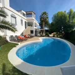 Luxury Villa Marbella with nice garden, Pool and Jacuzzi BY Varenso Holidays