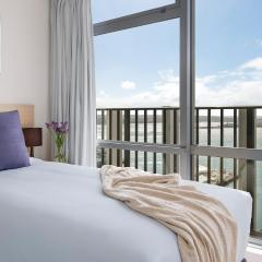 Auckland Harbour Suites