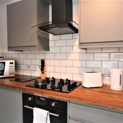 Nelson By The Docks Serviced Apartments by Roomsbooked