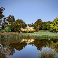 Raynella Alpaca Farmstay