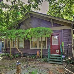 Quaint Houston Hideaway with Yard Less Than 3 Mi to Downtown