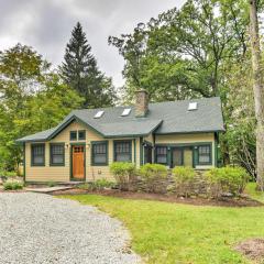 Sugar Berry-Remodeled Laughlintown Craftsman Home!