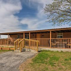 Bartlesville Cabin with Pool, Hot Tub and Trampoline!