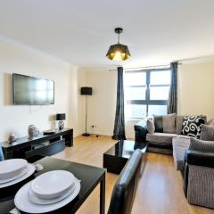 OrangeApartments Riverside Drive,5 Minutes from City Centre