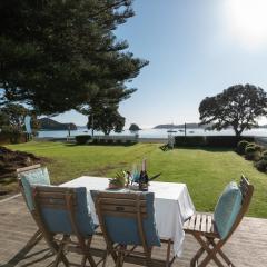 Wairangi Beach Cottage - Paihia Beach House