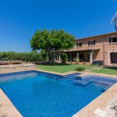 Preciosa casa con piscina a 1 Km de Santa Maria del cami