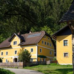 Brunner - Ferienwohnung im Hühnerhotel