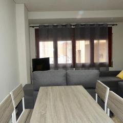 APARTAMENT Encantador al Centre de Vic APTGARBI