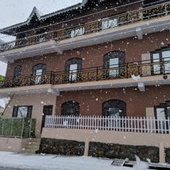 Country Side Home Stay In House
