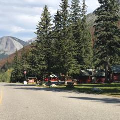 Miette Hot Springs Bungalows