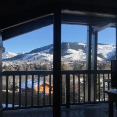Appartement Hameau des Pistes - Ski-in and Ski-out