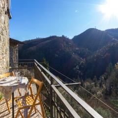 Lovely Apartment In Gioviano -lu- With Kitchen