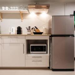 S1 Large Duplex Silom 3 Beds, Full Kitchen WIFI