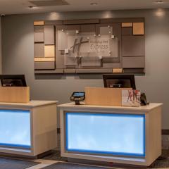 Holiday Inn Express & Suites Tonawanda - Buffalo Area, an IHG Hotel