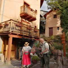 Eco-hôtel et Yourtes du Mercantour