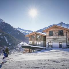 Chalets - The Peak