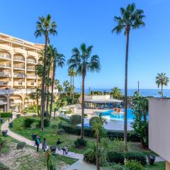 LE PALM AZUR - vue mer sur les iles de Lérins