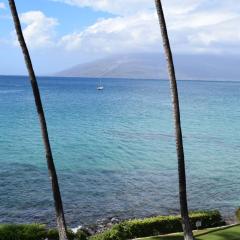 Royal Mauian 310 Luxury Oceanfront Condo with 180 Degree Panoramic Ocean View