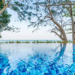 Koh Sirey Beachfront Pool Villa