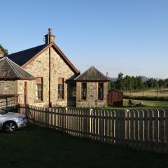 Shetland Cottage Kincraig