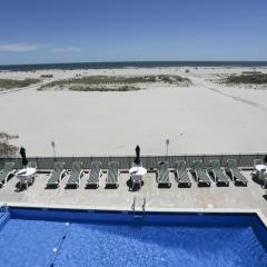 Commander by the Sea Motel