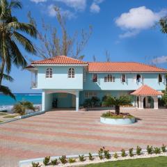 Edgewater Beach Villa - Beach Front, Close to All Attractions