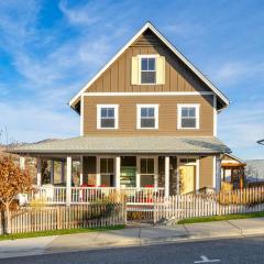 Driftwood Cottage with Carriage House #6CH