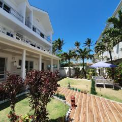 ClubBoracay Apartelle