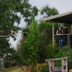 Barrington Hideaway- River Cottages