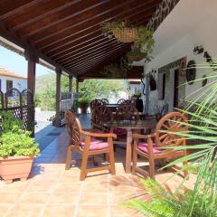 One bedroom apartement with furnished terrace and wifi at Los Silos 5 km away from the beach