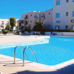 2 bedrooms appartement with shared pool and wifi at Mandria 1 km away from the beach