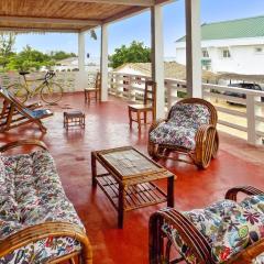 2 bedrooms appartement with sea view and furnished terrace at Majunga