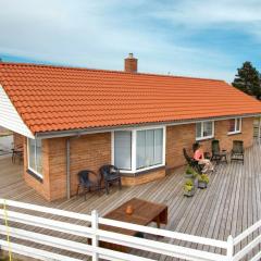 6 person holiday home in Humble-By Traum