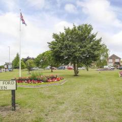 Eaton Ford Green Apartment