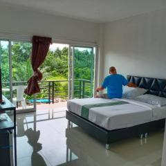Tom's house