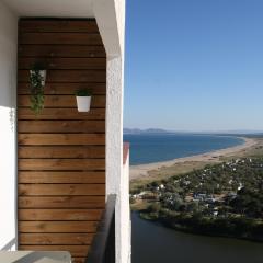 Empuria Beach D-Luxe