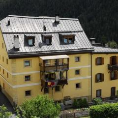 Chasa Marugg - Ferienwohnung für 4-5 Personen, 70m2