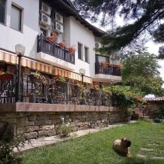 Family hotel Elena