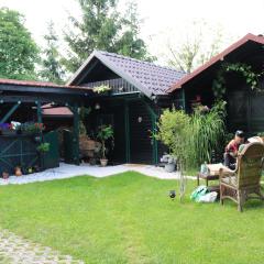 Frenkcottage 5 KM FROM THE AIRPORT- FREE TRANSPORTATION