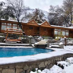 Refugio del Maipo Lodge