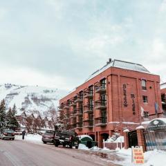 Shadow Ridge by All Seasons Resort Lodging
