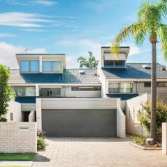 The Moorings 15 stunning with water views and pool