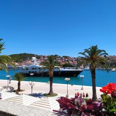 Apartment Stella old town Trogir, with balcony