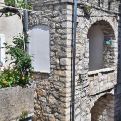 House Stone house Mia casa