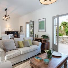 Verde Olive Three-Bedroom Holiday Home by Konnect